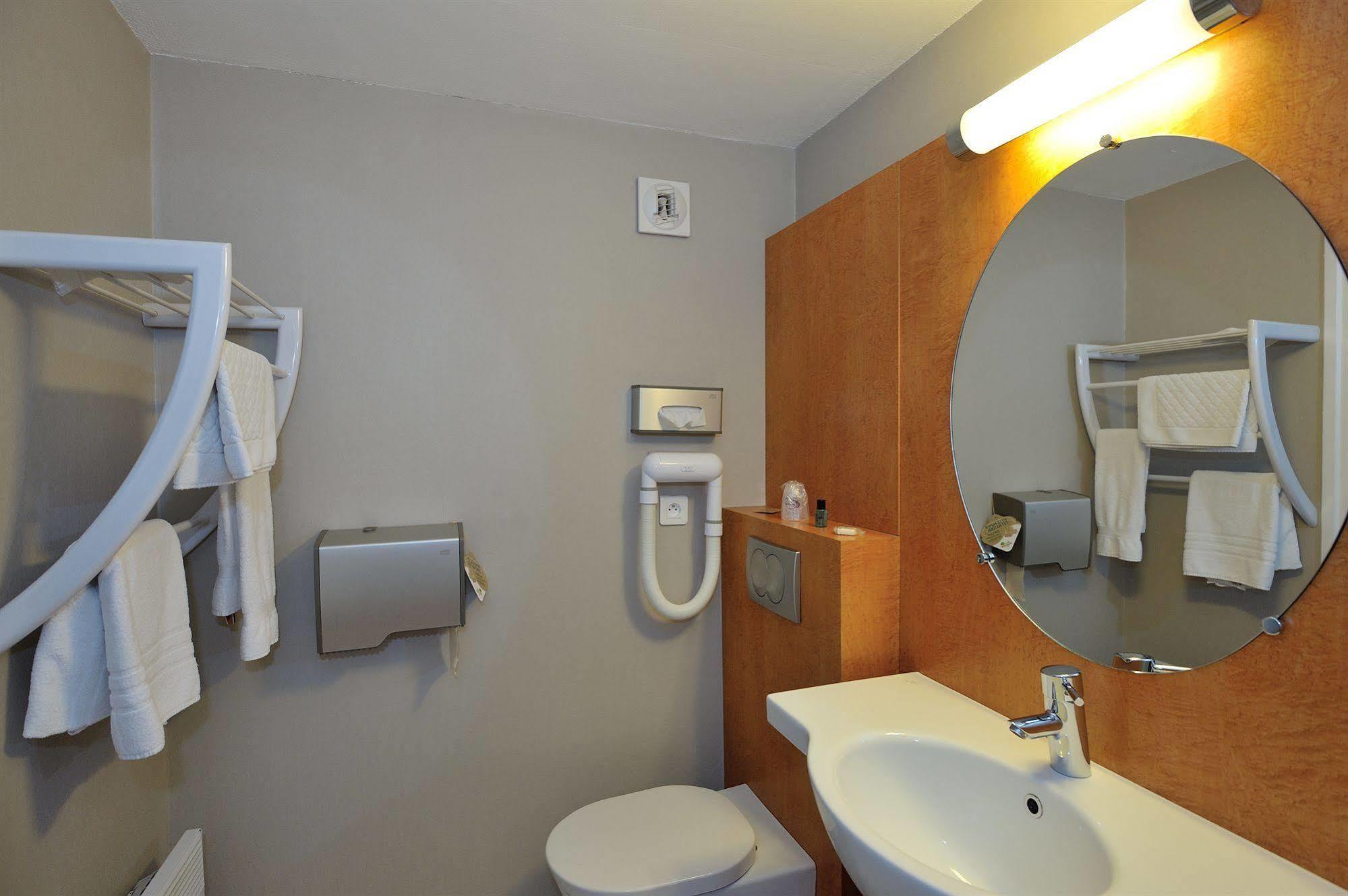 Hotel Du Parc Nantes Ouest Orvault Dış mekan fotoğraf