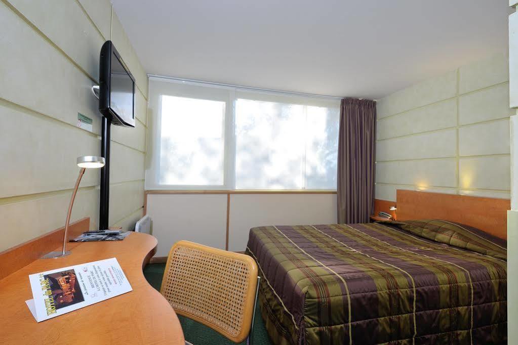 Hotel Du Parc Nantes Ouest Orvault Dış mekan fotoğraf